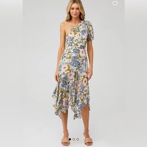Astr the Label one shoulder, floral Santorini Dress